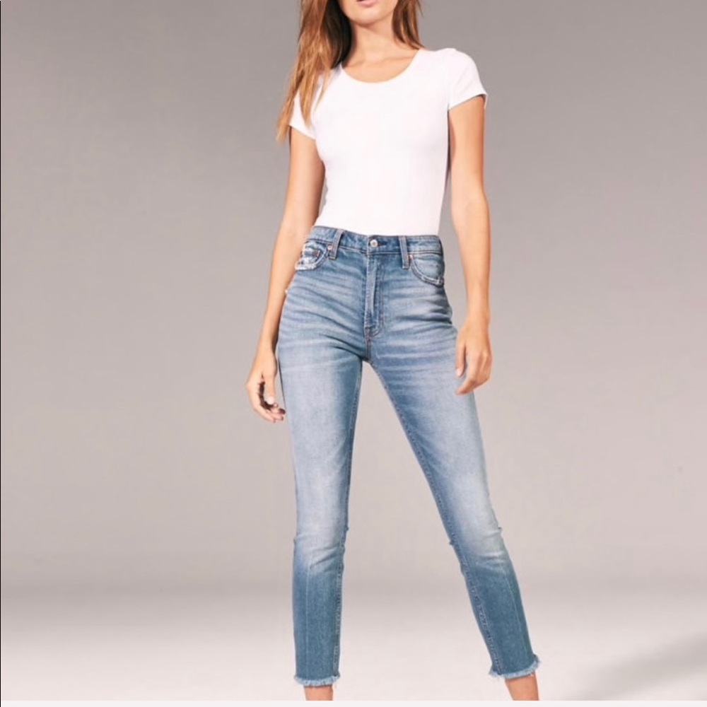 A&F Simone high rise slim jeans sz 29/8R